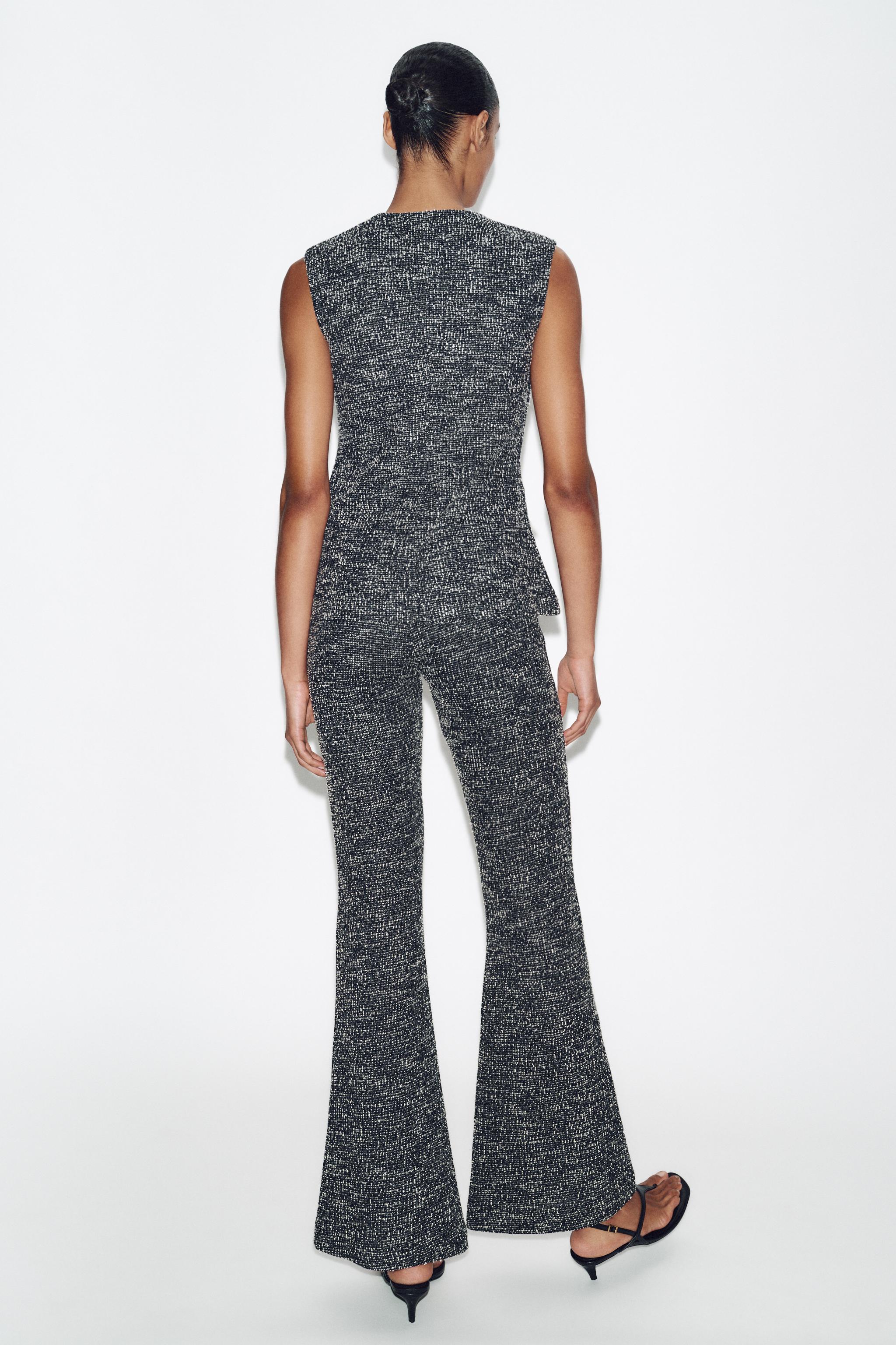 TEXTURED FLARE PANTS